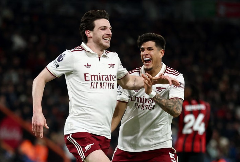 Đ&aacute;nh bại Bournemouth, Arsenal x&acirc;y chắc ng&ocirc;i đầu bảng- Ảnh 2.