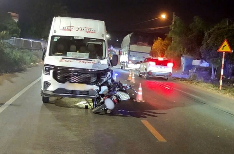 Hiện trường vụ tai nạn - Ảnh: Văn Tiến. Hiện trường vụ tai nạn - Ảnh: Văn Tiến.