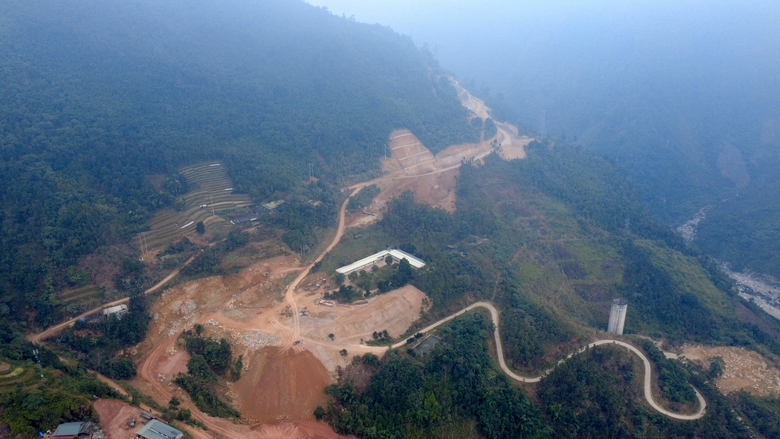 Chạy đua từng ngày trên tuyến đường nghìn tỷ nối Nghĩa Lộ - cao tốc Nội Bài - Lào Cai- Ảnh 6. Chạy đua từng ngày trên tuyến đường nghìn tỷ nối Nghĩa Lộ - cao tốc Nội Bài - Lào Cai- Ảnh 6.