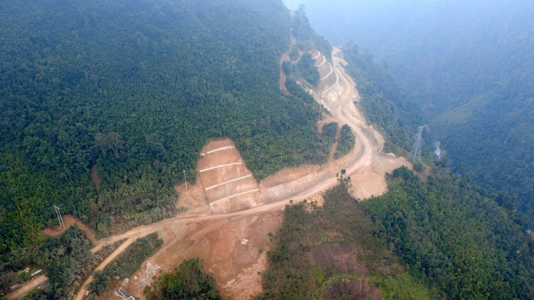 Chạy đua từng ngày trên tuyến đường nghìn tỷ nối Nghĩa Lộ - cao tốc Nội Bài - Lào Cai- Ảnh 7. Chạy đua từng ngày trên tuyến đường nghìn tỷ nối Nghĩa Lộ - cao tốc Nội Bài - Lào Cai- Ảnh 7.