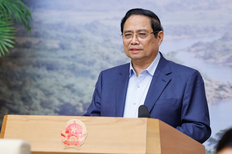 Thủ tướng: Hết năm 2026 phải ho&agrave;n th&agrave;nh 600km cao tốc ở ĐBSCL- Ảnh 1.