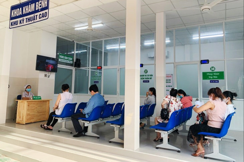 Kín giường, thiếu thiết bị, Bệnh viện Tim mạch Cần Thơ cần đầu tư mới- Ảnh 2. Kín giường, thiếu thiết bị, Bệnh viện Tim mạch Cần Thơ cần đầu tư mới- Ảnh 2.