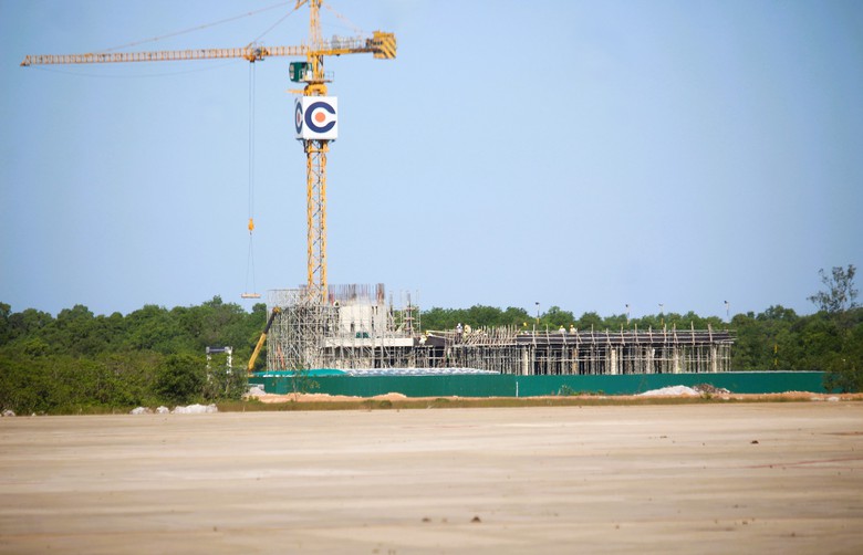 Rốt r&aacute;o thi c&ocirc;ng dự &aacute;n Cảng h&agrave;ng kh&ocirc;ng Quảng Trị- Ảnh 4.