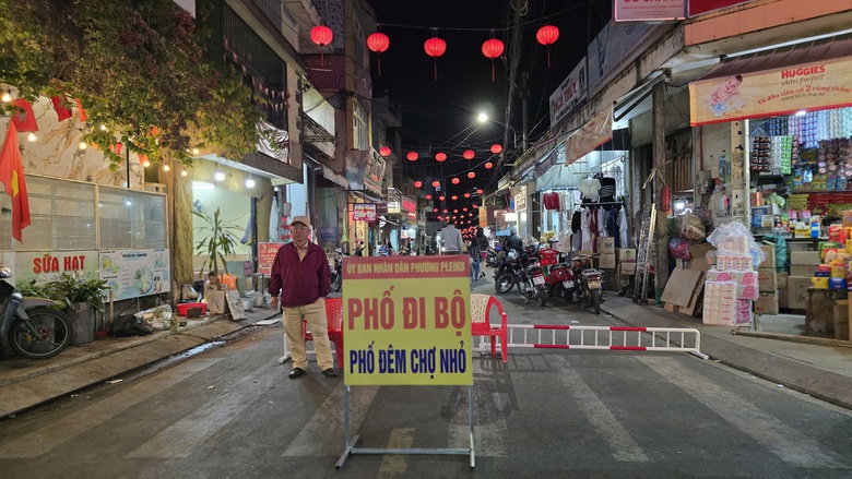 Phố đ&ecirc;m Chợ Nhỏ - m&ocirc; h&igrave;nh kinh tế đ&ecirc;m lần đầu tổ chức tại Gia Lai- Ảnh 2.