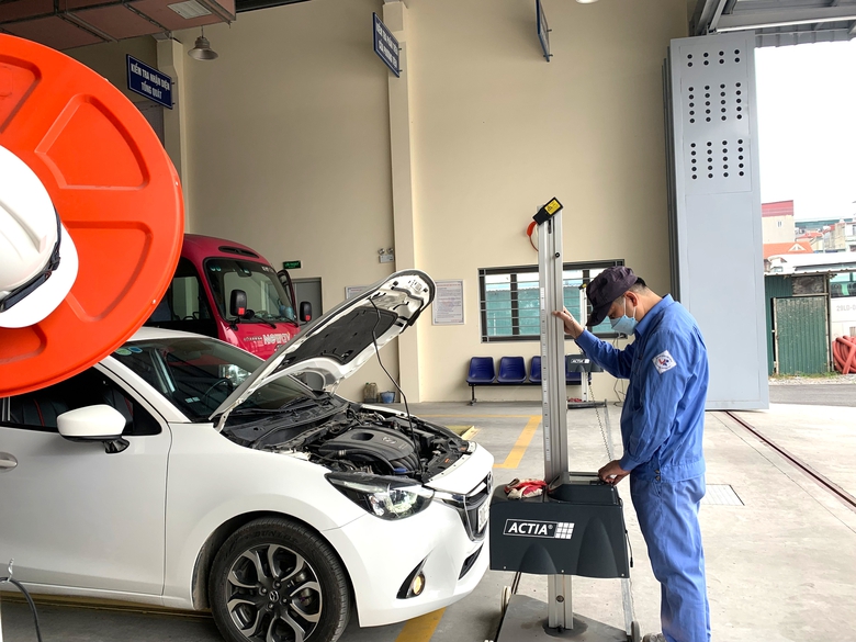 Xe tạm dừng lưu h&agrave;nh, xe bị tạm giữ tr&ecirc;n 30 ng&agrave;y kh&ocirc;ng phải nộp ph&iacute; đường bộ- Ảnh 1.