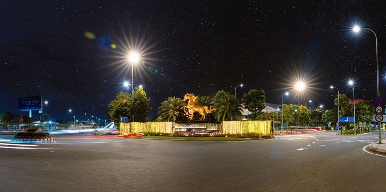 S&acirc;n bay Đ&agrave; Nẵng tr&igrave;nh l&agrave;ng linh vật Ngựa V&agrave;ng xu&acirc;n B&iacute;nh Ngọ 2026- Ảnh 2.