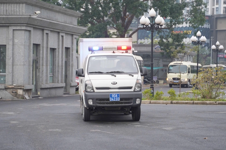 Hai cựu Cục trưởng Cục An to&agrave;n thực phẩm hầu t&ograve;a v&igrave; nhận hối lộ- Ảnh 1.
