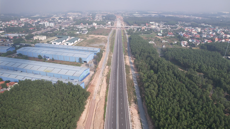 Điều chỉnh quy hoạch Bi&ecirc;n H&ograve;a - Trảng Bom b&aacute;m s&acirc;n bay Long Th&agrave;nh, giao th&ocirc;ng l&agrave;m động lực- Ảnh 2.