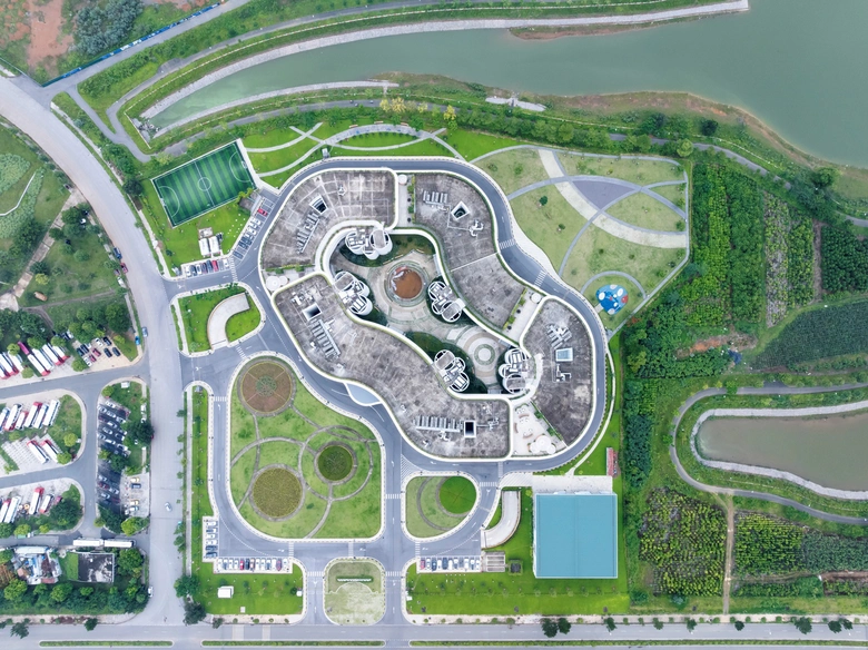 Dự &aacute;n &ldquo;l&agrave;ng V&ocirc; cực&rdquo; xanh như thế n&agrave;o?- Ảnh 2.