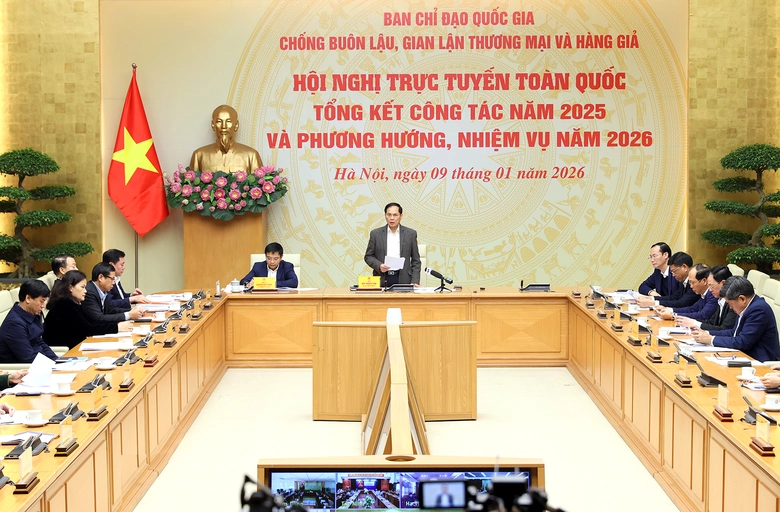 Lực lượng chống bu&ocirc;n lậu, h&agrave;ng giả phải ra qu&acirc;n thường xuy&ecirc;n, kh&ocirc;ng ngừng nghỉ- Ảnh 3.