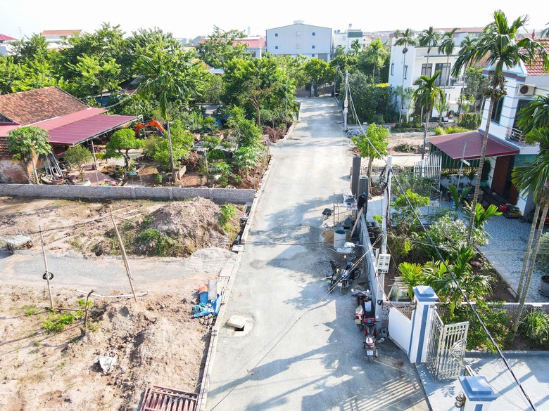 Người dân một xã ở Hưng Yên hiến gần 6.000m2 đất mở rộng hàng chục con đường- Ảnh 1.