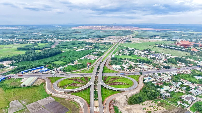 BÀI 2: Sân bay Long Thành - điểm hội tụ của mạng lưới giao thông đa phương thức- Ảnh 6.