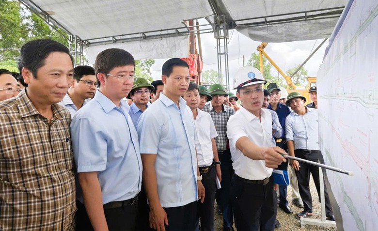 Quảng Trị: Tăng cường cán bộ hỗ trợ công tác giải phóng mặt bằng tại xã Diên Sanh- Ảnh 2.