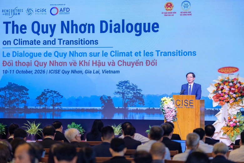 Phó Thủ tướng Hồ Quốc Dũng: Chuyển đổi xanh phải tạo động lực mới cho phát triển- Ảnh 1.
