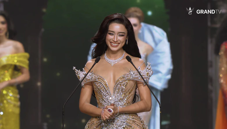 Emoura Phạm đăng quang Á hậu 4 Miss Grand International 2026 - Ảnh 2.