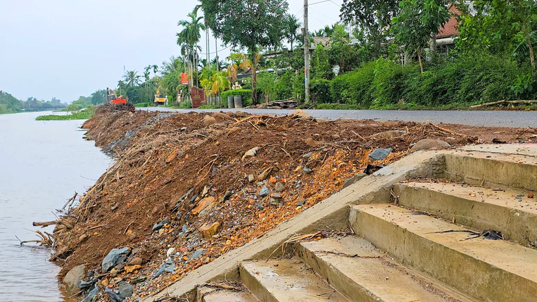 Quảng Trị: Dự án khắc phục khẩn cấp sạt lở bờ sông Vĩnh Định đang triển khai thế nào?- Ảnh 9.