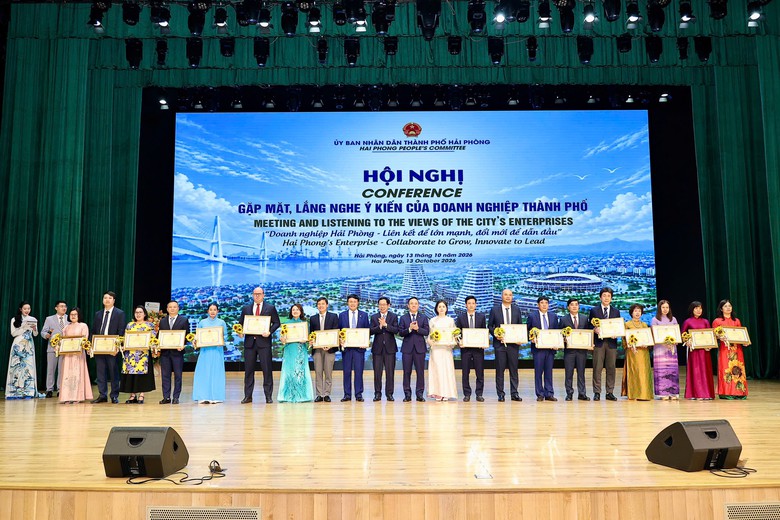 Hải Phòng đồng hành cùng doanh nghiệp, chuyển từ tư duy quản lý sang kiến tạo  phục vụ - Ảnh 6.
