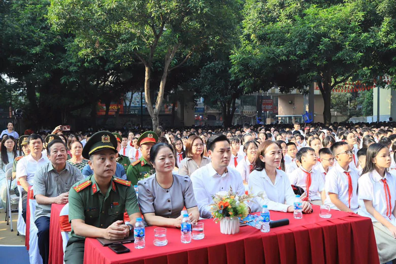 Hà Nội: Trường học tăng cường giáo dục, thực hành kỹ năng an toàn cho học sinh- Ảnh 2.