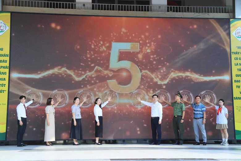 Hà Nội: Trường học tăng cường giáo dục, thực hành kỹ năng an toàn cho học sinh- Ảnh 4.