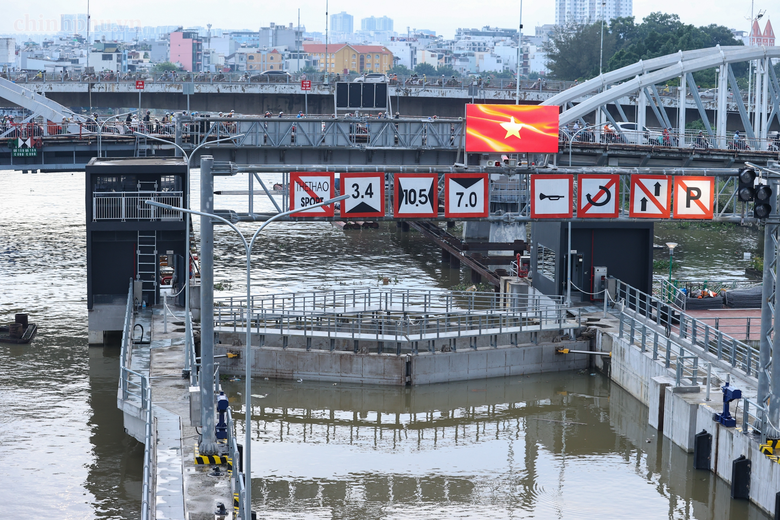 Thủ tướng kiểm tra dự án kiểm soát ngập cho 6,5 triệu dân TP.HCM sắp hoàn thành- Ảnh 3.
