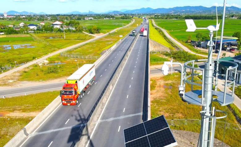 Ứng dụng AI trên cao tốc: Từ phát hiện sự cố đến điều hành giao thông thông minh- Ảnh 1.