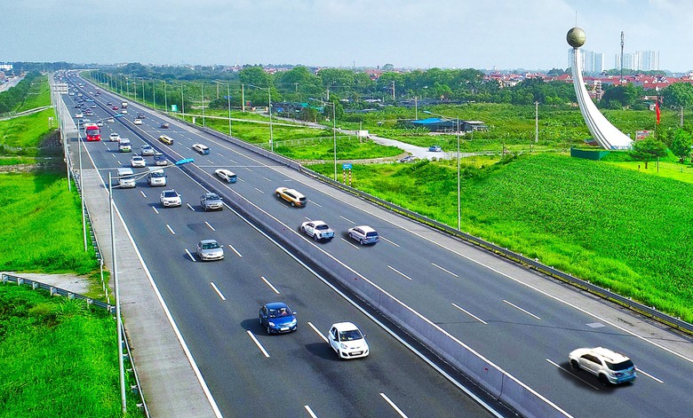 Vì sao xe tải chọn quốc lộ 5 thay vì cao tốc? - Ảnh 1.