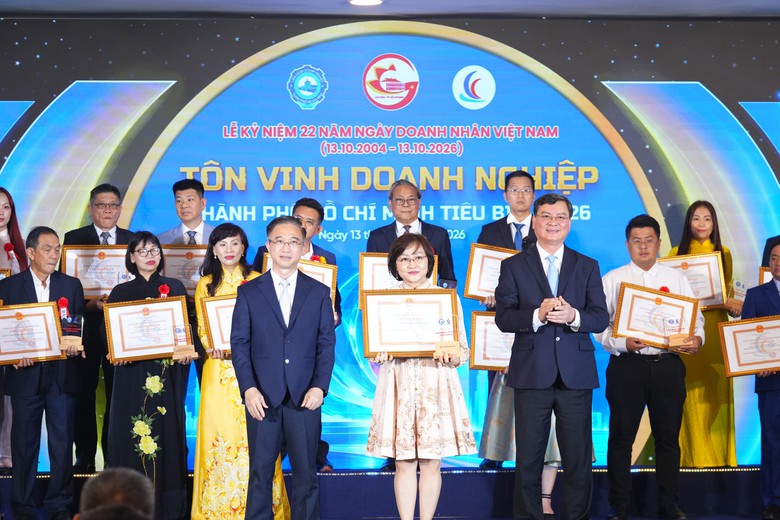 TP.HCM tôn vinh 100 doanh nghiệp, 96 doanh nhân tiêu biểu năm 2026- Ảnh 5.