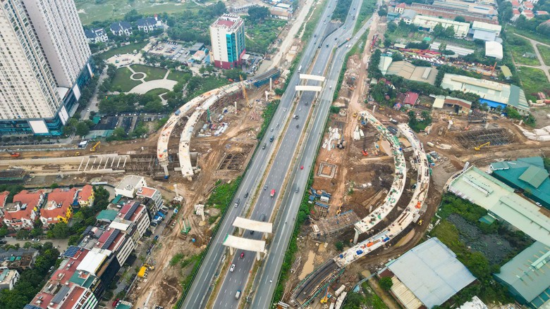 Hà Nội điểm danh loạt dự án giao thông chậm tiến độ - Ảnh 1.