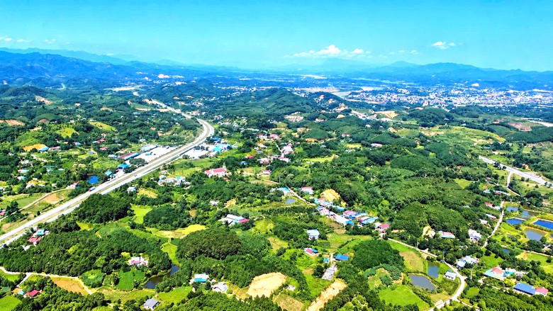 Lào Cai: Điều chỉnh vốn đầu tư loạt dự án khu dân cư, hạ tầng giao thông- Ảnh 1.