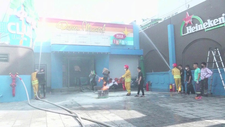 Khánh Hòa: Yêu cầu xử lý dứt điểm 38 cơ sở chưa đảm bảo an toàn phòng cháy, chữa cháy- Ảnh 1.