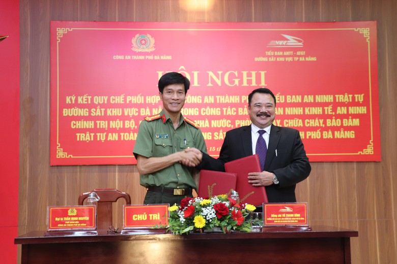 Công an Đà Nẵng và ngành Đường sắt phối hợp bảo đảm an ninh, trật tự- Ảnh 1.
