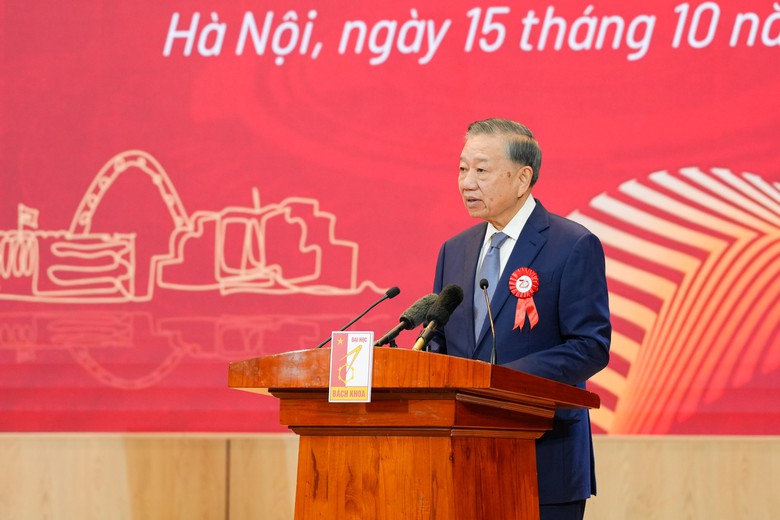 Đại học Bách khoa Hà Nội nhận Huân chương Lao động hạng Nhất - Ảnh 2.