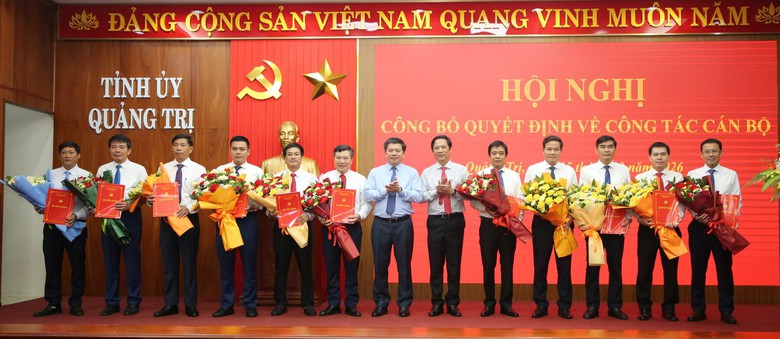 Quảng Trị: Điều động 22 cán bộ, nhiều chủ tịch xã đổi địa bàn công tác- Ảnh 2.
