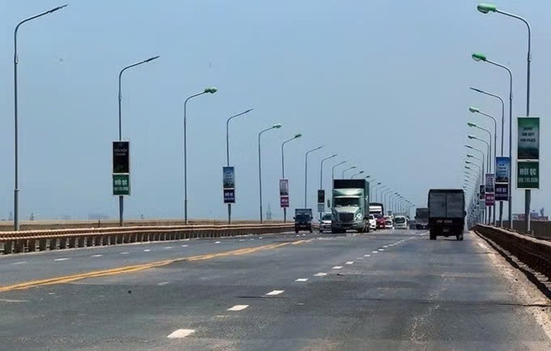 Hà Nội: Cấm nhiều loại xe qua cầu Thăng Long từ 16/10- Ảnh 1.