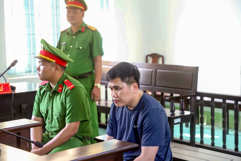 Tòa tuyên án tài xế xe tải trong vụ tai nạn làm nữ sinh ở Vĩnh tử vong- Ảnh 2.