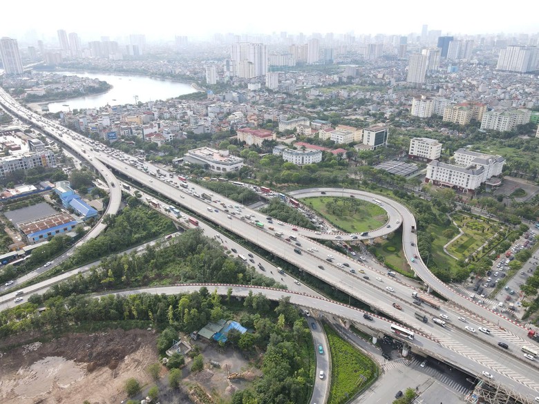 Hà Nội đề xuất hệ thống quản lý kết cấu hạ tầng giao thông trên nền bản đồ số cấp độ 3 - Ảnh 1.