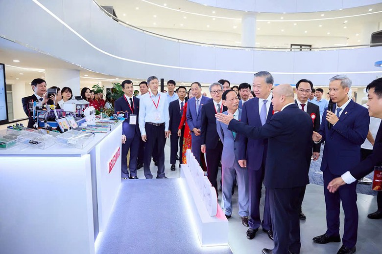 Đại học Bách khoa Hà Nội và GELEXIMCO khánh thành Trung tâm Đổi mới sáng tạo liên ngành- Ảnh 3.