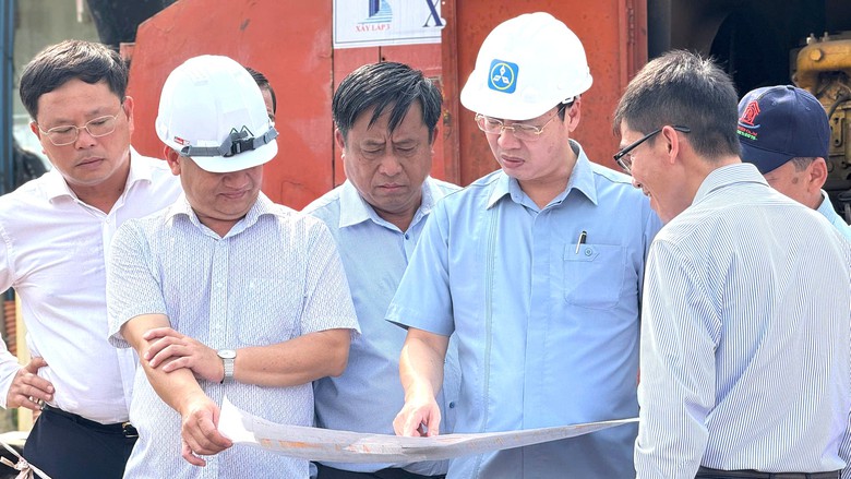 Vĩnh Long đẩy nhanh tiến độ 3 dự án giao thông trọng điểm- Ảnh 1.