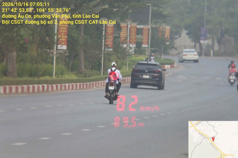 Chạy xe máy quá tốc độ 42 km/h, nam học sinh ở Lào Cai bỏ chạy khi gặp CSGT- Ảnh 1.