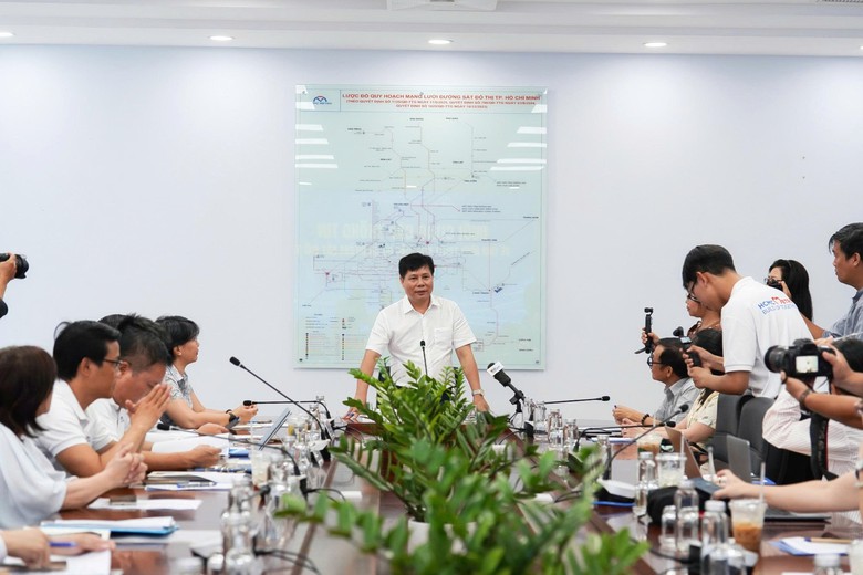 TP.HCM đặt mục tiêu khởi công 3 tuyến metro cuối năm 2026 - Ảnh 1.