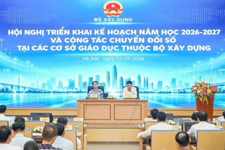 Các cơ sở giáo dục thuộc Bộ Xây dựng đẩy mạnh chuyển đổi số gắn đào tạo với thực tiễn- Ảnh 2.