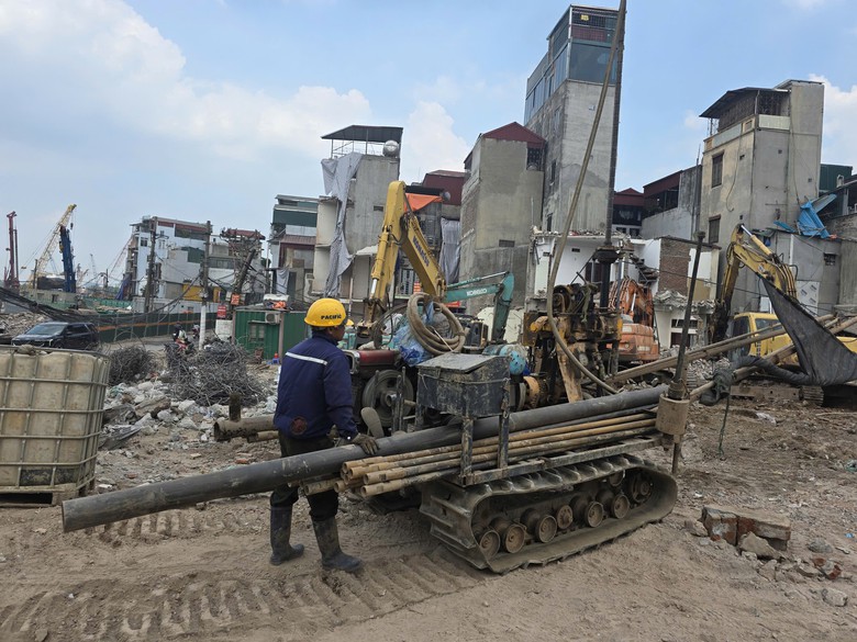 Thu hồi đất gắn với tái thiết cuộc sống, chia sẻ lợi ích phát triển TOD - Ảnh 4.