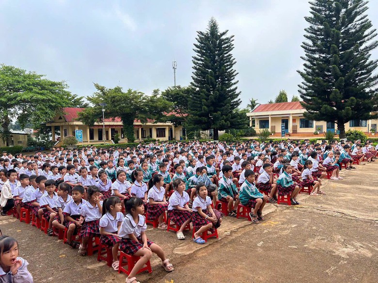 Hàng nghìn học sinh ở Lâm Đồng được trang bị kỹ năng an toàn giao thông- Ảnh 3.