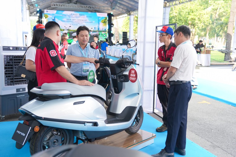 TP.HCM phát động hưởng ứng phát triển giao thông bền vững - Ảnh 3.