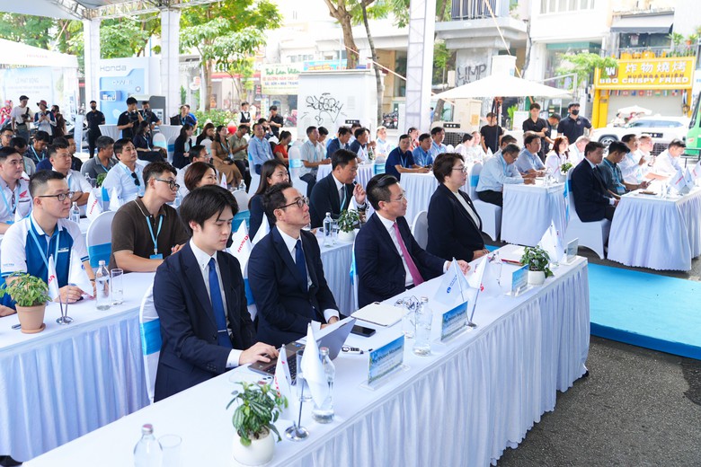 TP.HCM phát động hưởng ứng phát triển giao thông bền vững - Ảnh 2.