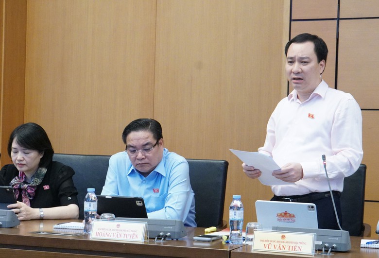 Góp ý Luật Nhà ở (sửa đổi): Đại biểu quan tâm quỹ bảo trì 2%, điều kiện mua nhà ở xã hội - Ảnh 1.