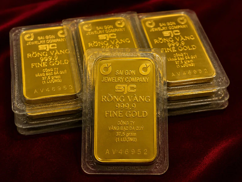 Giá vàng trong nước chững lại, một số thương hiệu giảm nhẹ- Ảnh 1.
