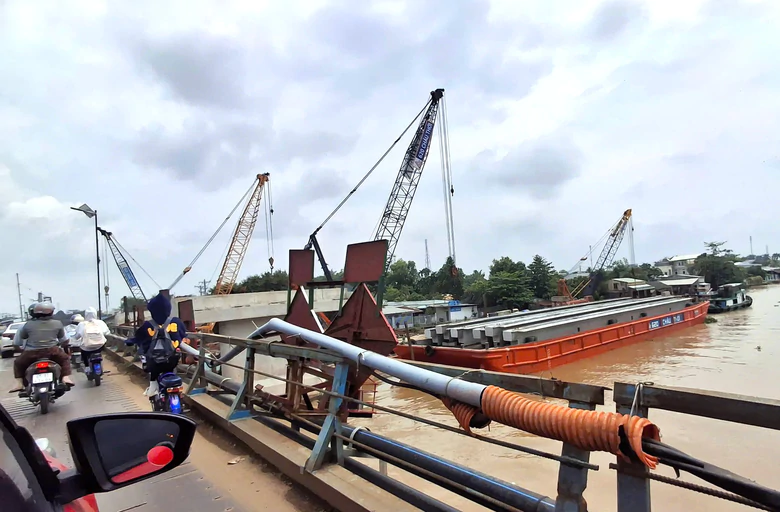 Cần Thơ: Từ 25/10, chỉ xe hai bánh được qua đường chui cầu Ô Môn- Ảnh 1.