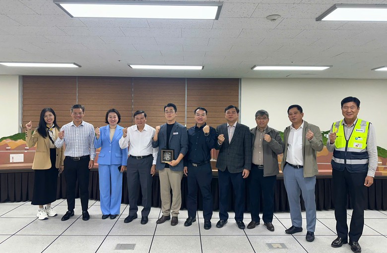 Thứ trưởng Xây dựng Lê Hồng Vinh tham dự Hội ITS thế giới năm 2026 - Ảnh 8.
