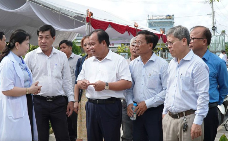 Cà Mau khám sức khỏe cho hơn 2,5 triệu lượt người- Ảnh 5.